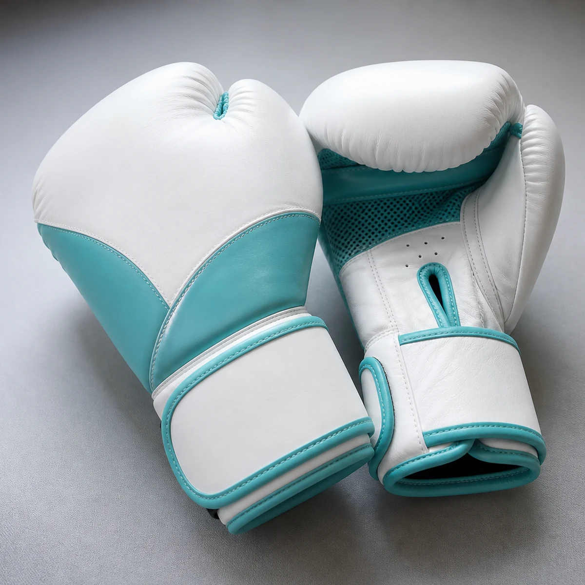 Brave Women's Boxing Gloves - White/Teal